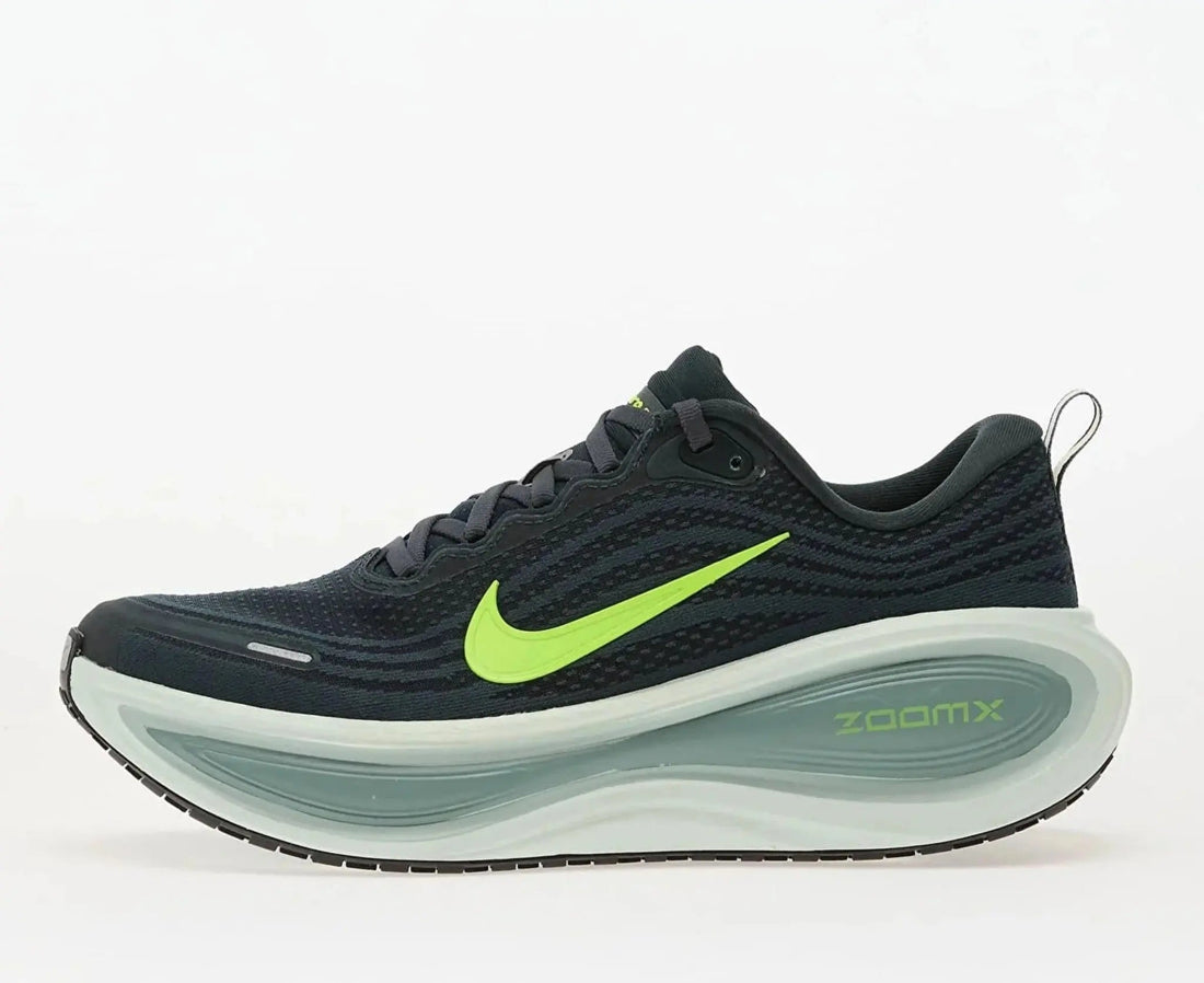 Nike Vomero Plus Seaweed Cannon Green