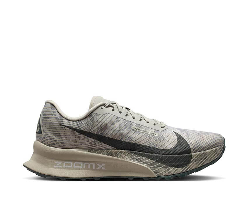 Nike ACG Ultrafly Trail Chamo Camo