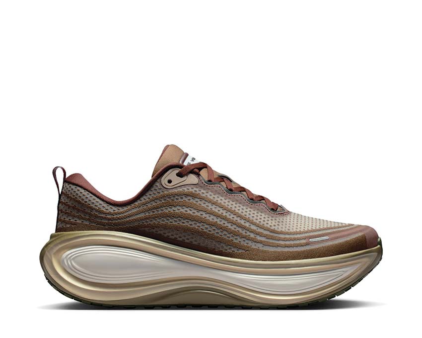 Nike Vomero Plus Pecan