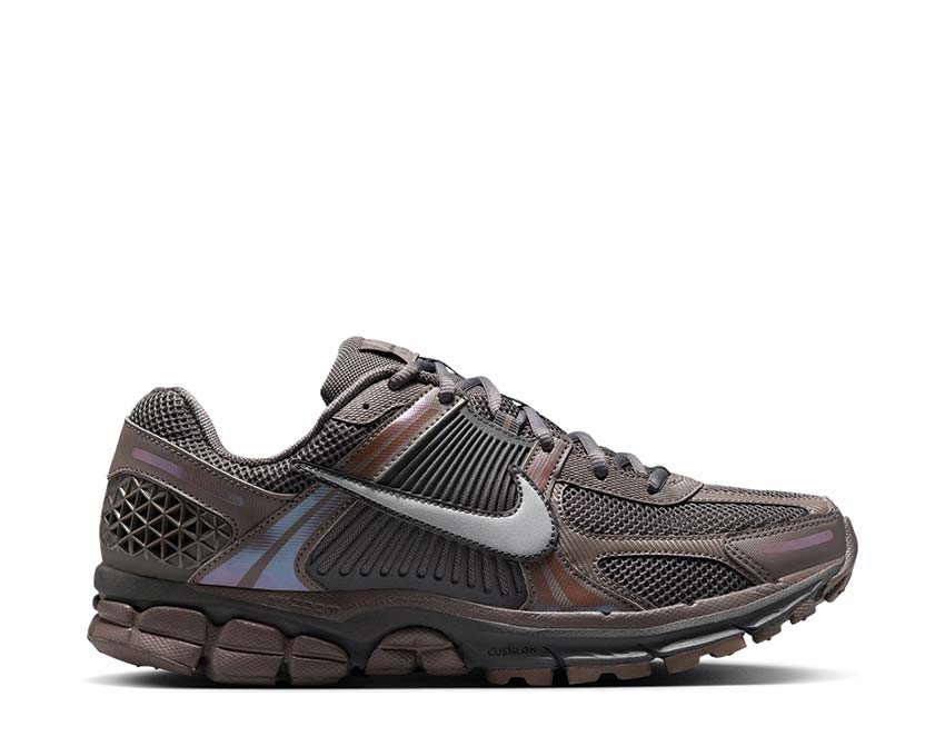 Nike Zoom Vomero 5 Cave Stone