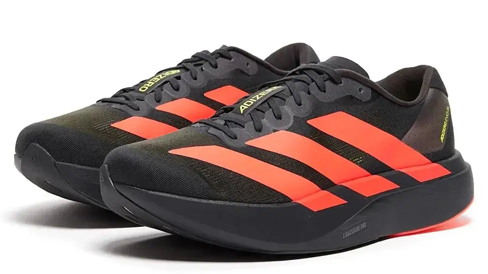 Carbon Lucid Red Super Trainer