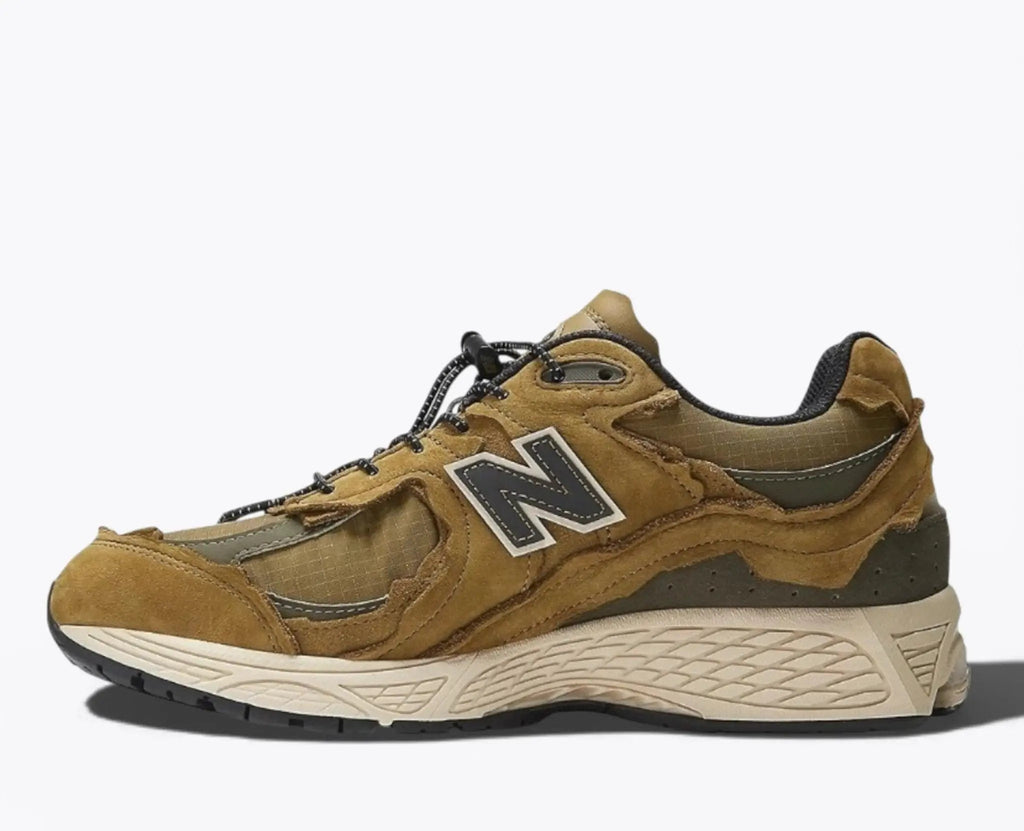 New Balance NB 2002R Protection Brown