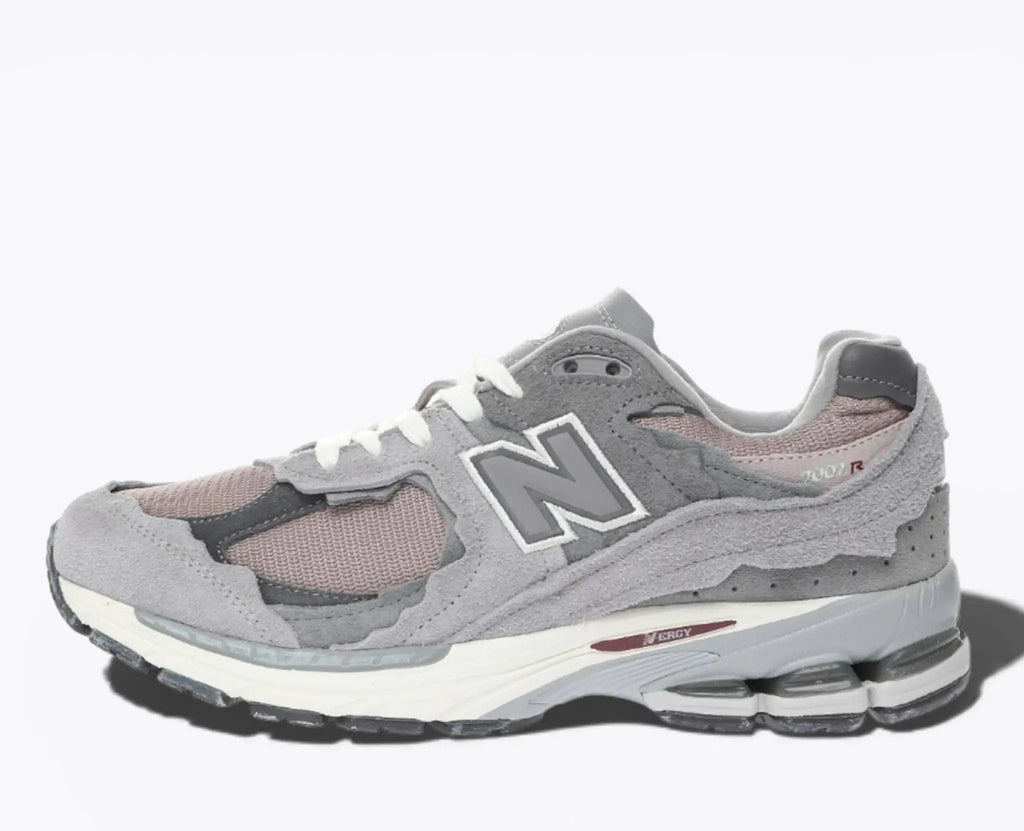 New Balance NB 2002R Protection Grey Pink