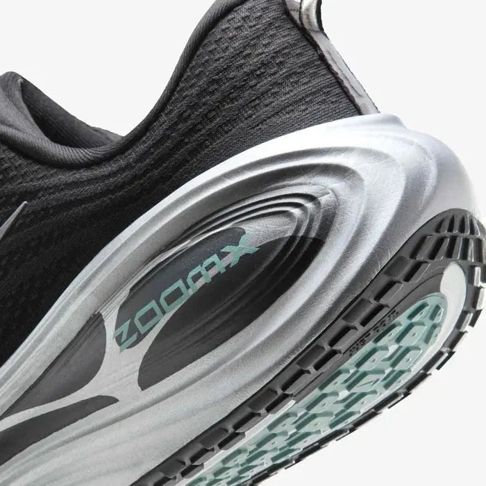Nike Vomero Plus Anthracite Cannon White Silver