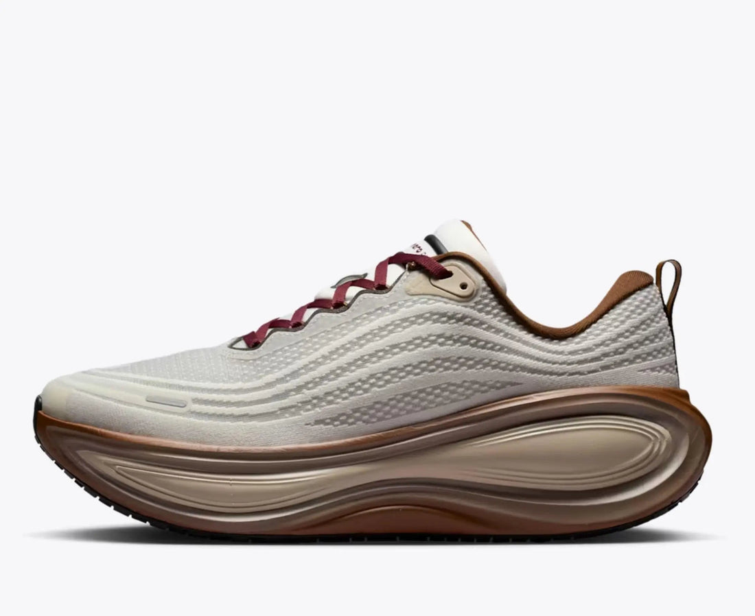 Nike Vomero Plus Sail Caldera Brown