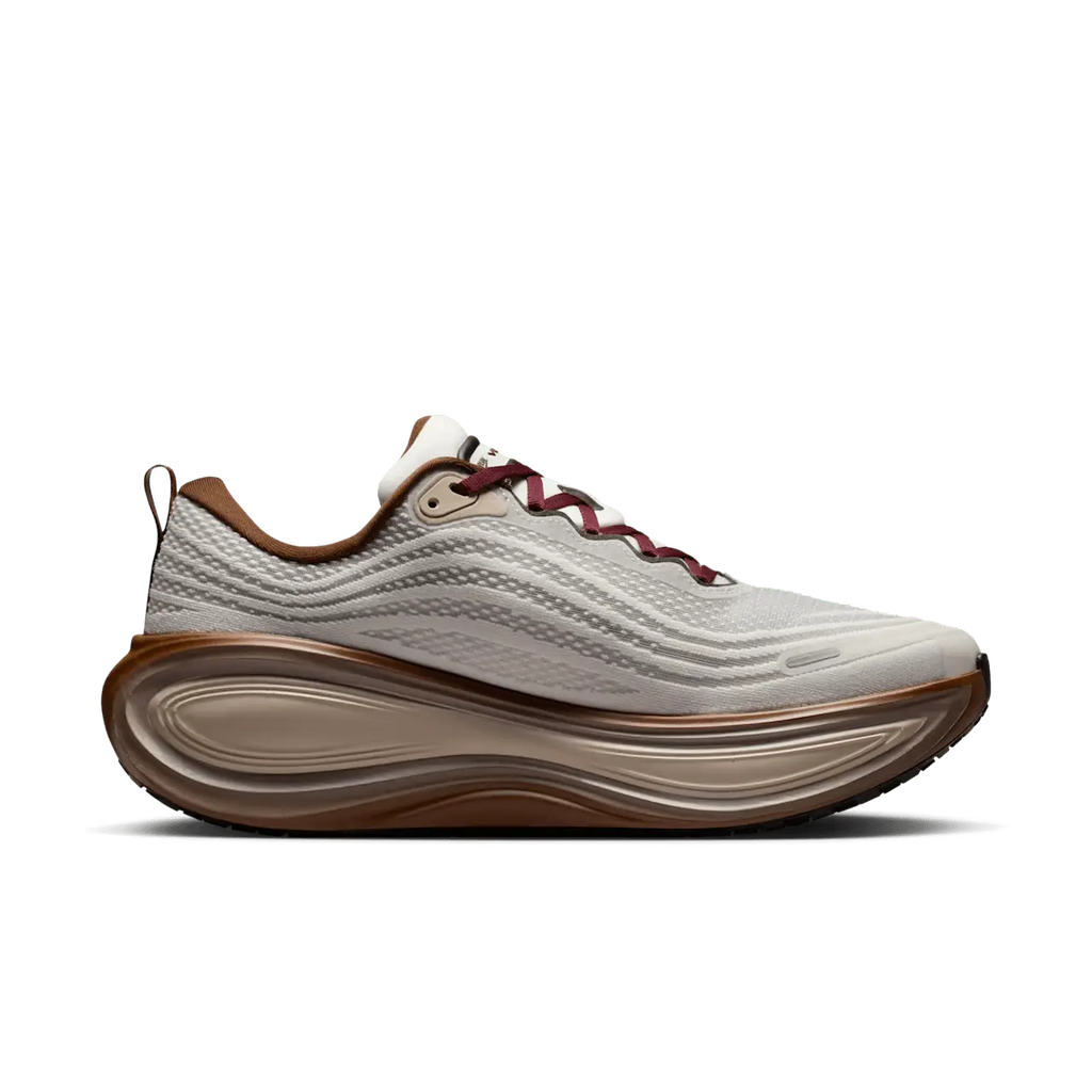 Nike Vomero Plus Sail Caldera Brown