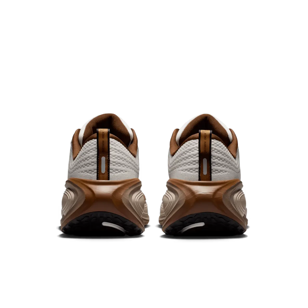 Nike Vomero Plus Sail Caldera Brown