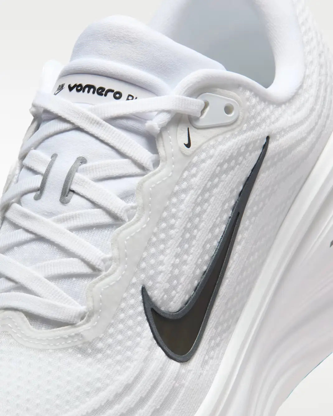 Nike Vomero Plus White Dark Smoke